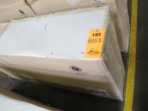 TPI COMMERCIAL FAN BLOWER, 30" MODEL # FE-75DFOL --OR-- CPBS-30-D. LOADING & HANDLING FEE $15-4053